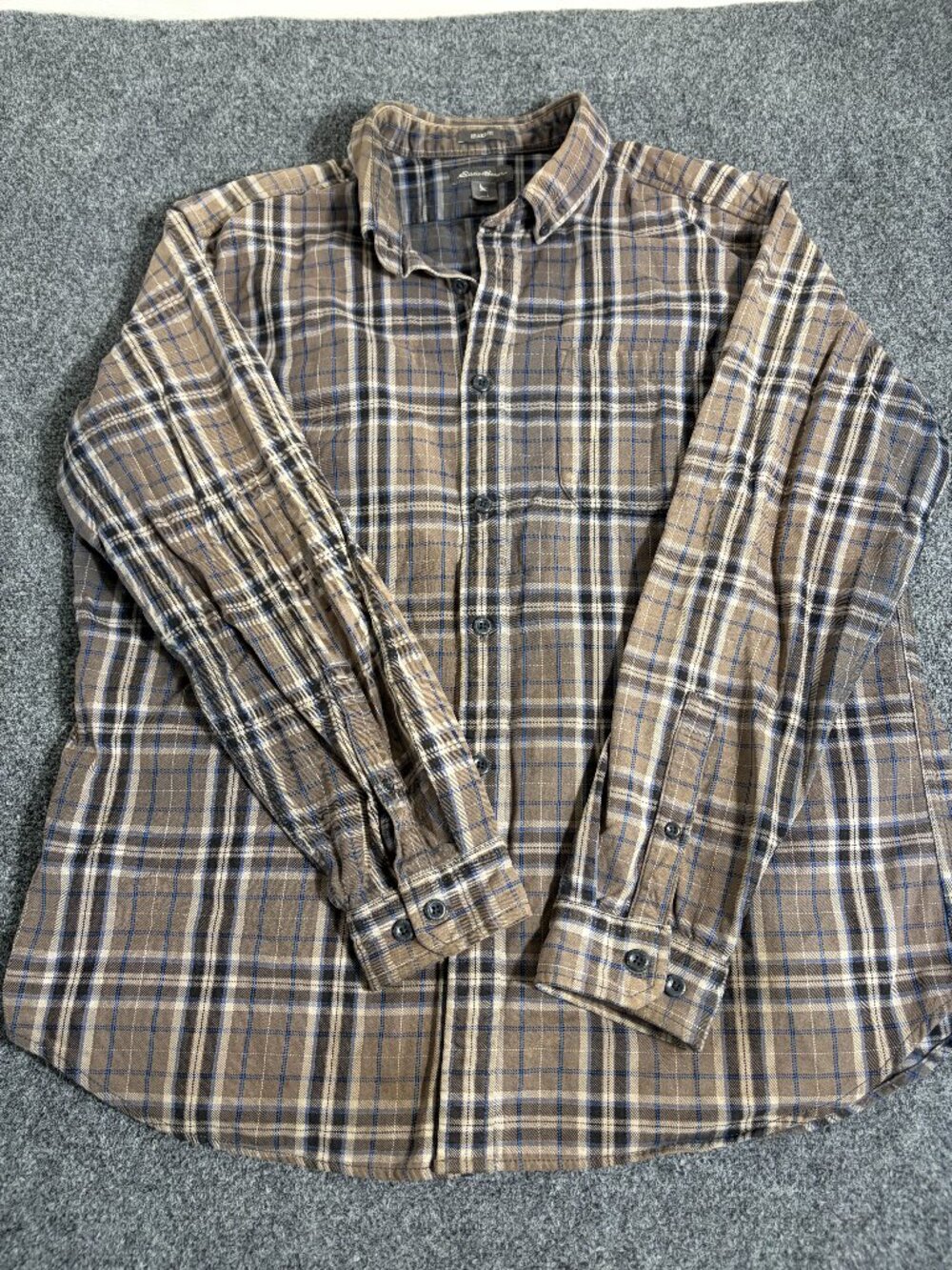 Eddie Bauer Shirt Mens Large Plaid Relaxed Fit Flannel Button Down Grunge